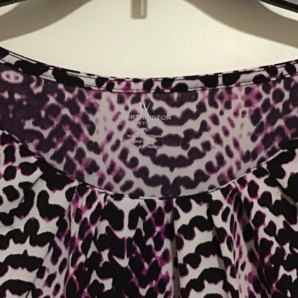 Worthington Women's Top in Purple and Black Pattern - Picture 2 of 3